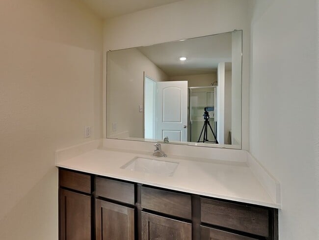 Building Photo - Chisholm Springs awaits you!