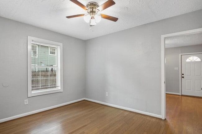 Building Photo - 3117 Isabella St