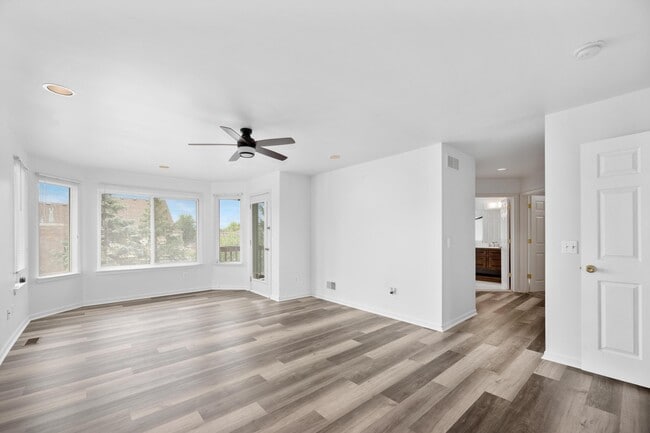 Building Photo - 21724 Summerfield Dr