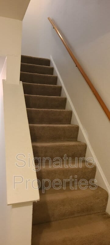 Building Photo - 8602 Ransco Ct