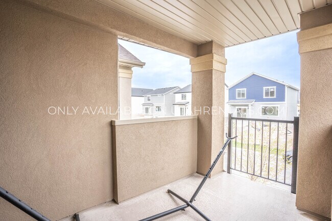 Building Photo - 198 Segovia Ln