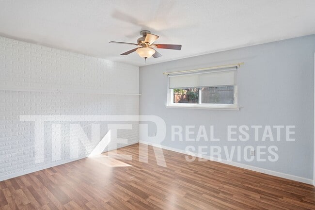 Building Photo - 8224 Longden Cir