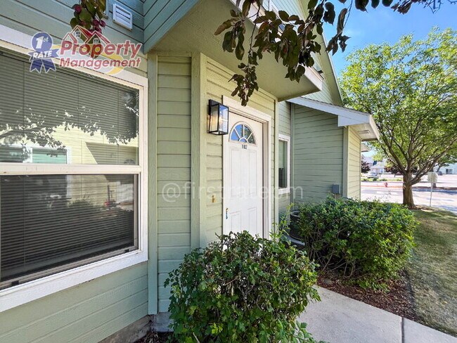 Building Photo - 5940 W Port Pl