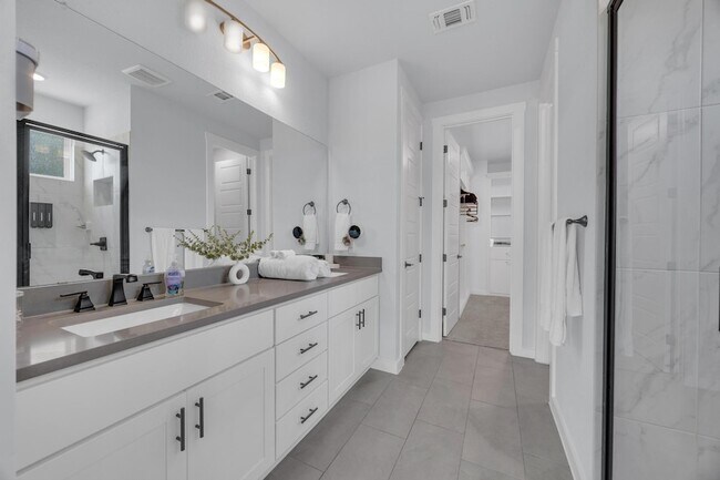 Building Photo - 6404 Mallord Brook Bend