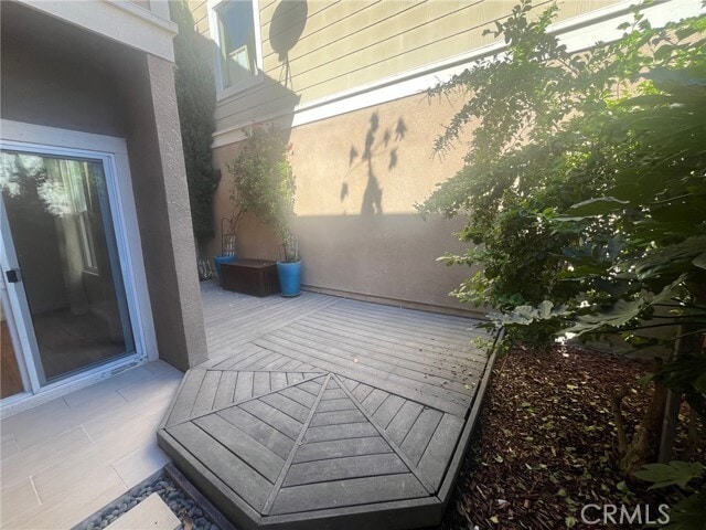 Building Photo - 43 Bluff Cove Dr