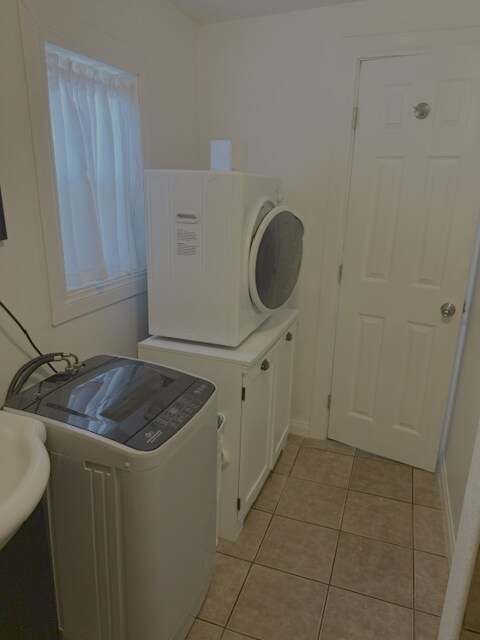 Building Photo - Fully Furnished Long Beach Retreat with Private Spa & Outdoor Entertaining Area