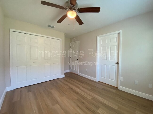 Building Photo - 3651 N Goldenrod Rd