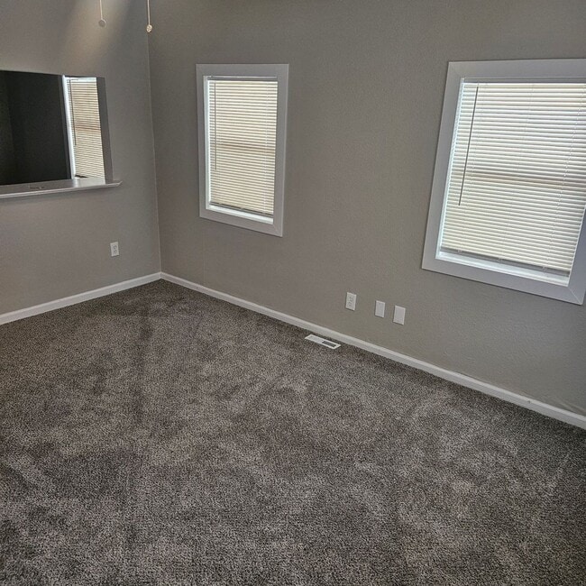 Building Photo - Charming 2 Bedroom Home in Independence!