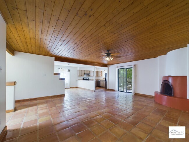 Building Photo - Single Level, single family home Available...