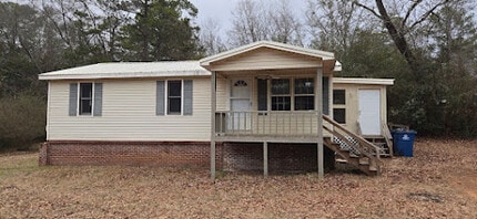 Building Photo - 1002 Ladiga St SE