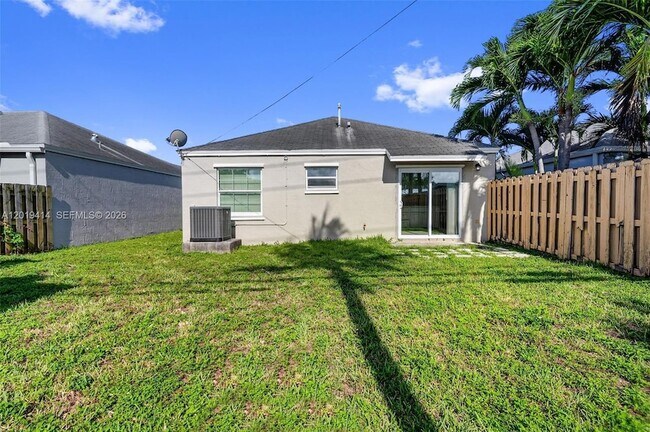 Building Photo - 20841 SW 103rd Ct