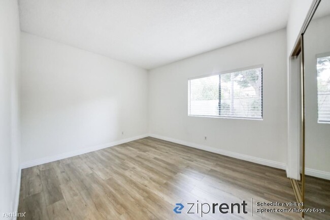 Building Photo - 2 br, 1 bath Condo - 68 Maegan Place, Thou...