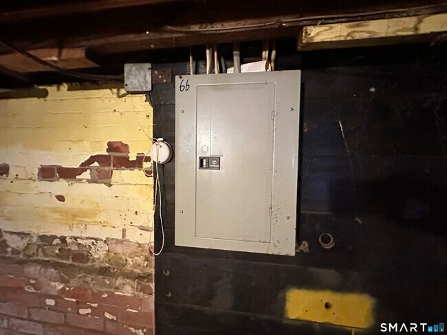 Building Photo - 60 Tariff St