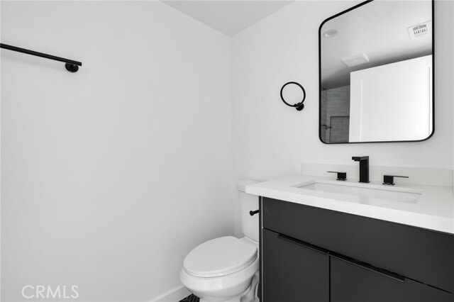 Building Photo - 1734 Carmona Ave