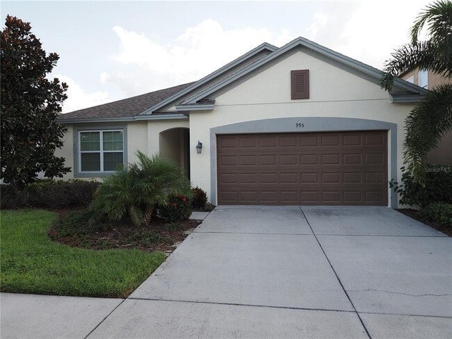 Building Photo - 995 Molly Cir