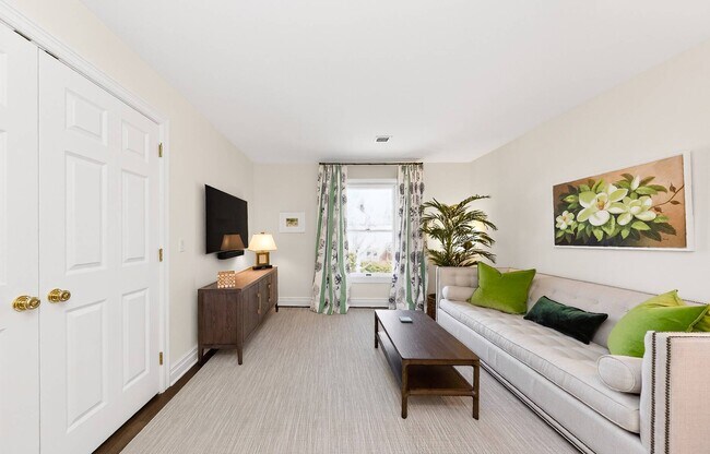 Building Photo - 97 Coopers Farm Rd