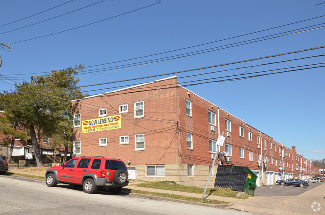 Building Photo - Brockton Court