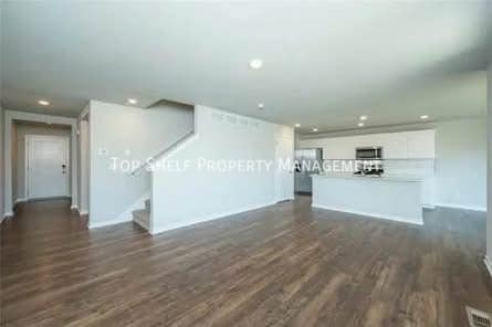 Building Photo - 1060 Spruce St