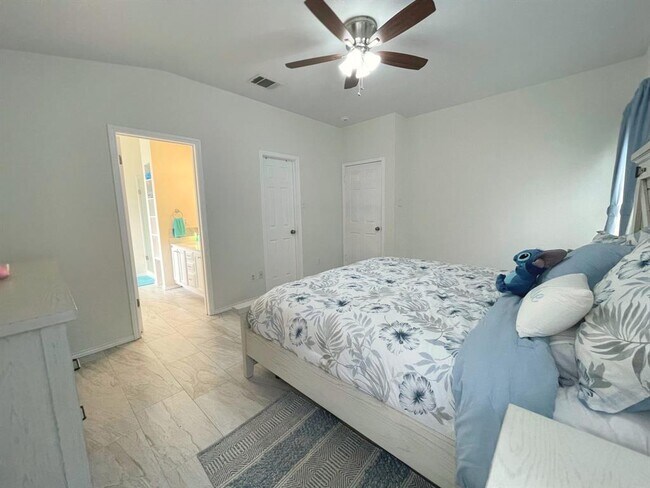 Building Photo - 1700 Zydeco Dr