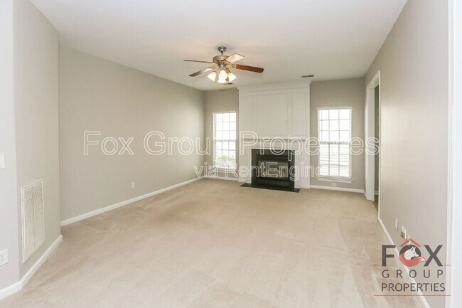 Building Photo - 148 Flowering Grove Ln