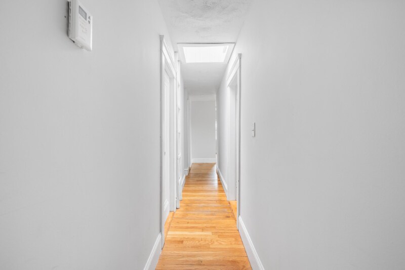 Building Photo - 63 Jastram St