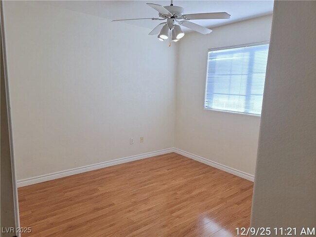 Building Photo - 1987 Cutlass Dr