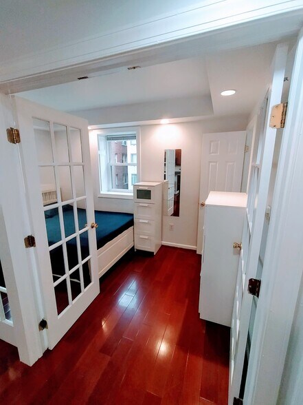 Bedroom - 1125 12th St NW