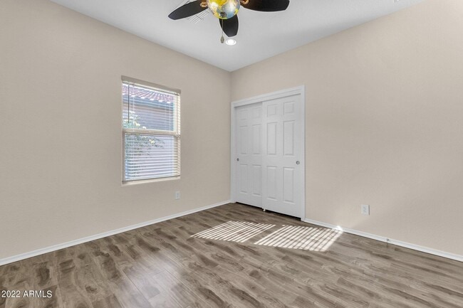 Building Photo - 10807 W El Cortez Pl