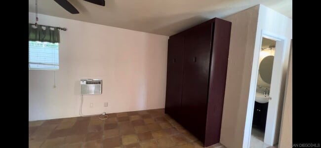 Building Photo - 1225 E Buena Vista Dr