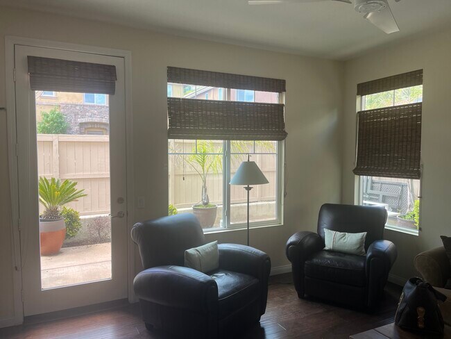 Building Photo - 1580 Chert Dr