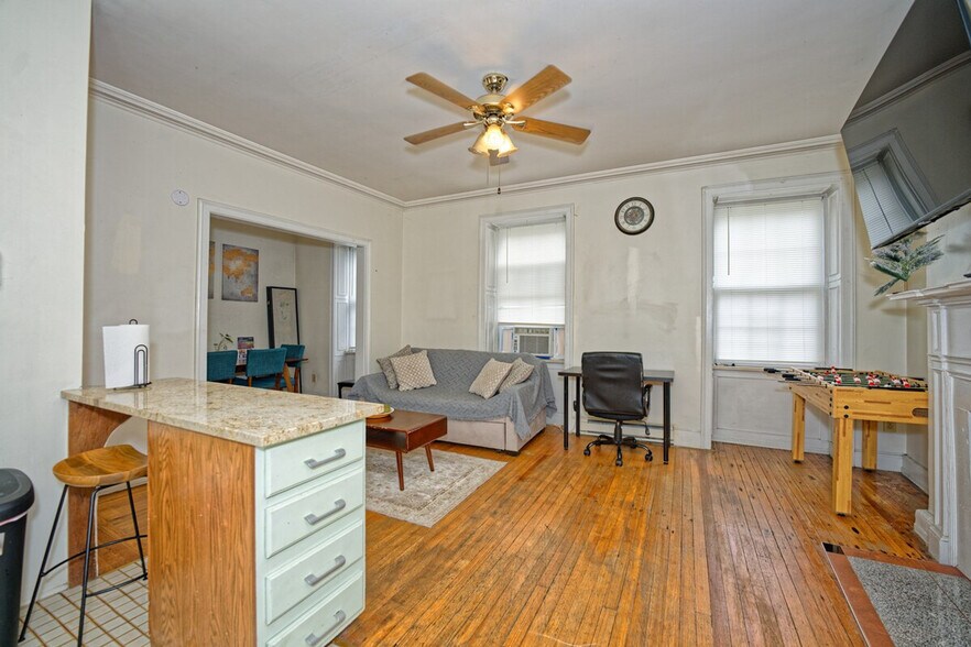 Building Photo - 88 Madison Ave