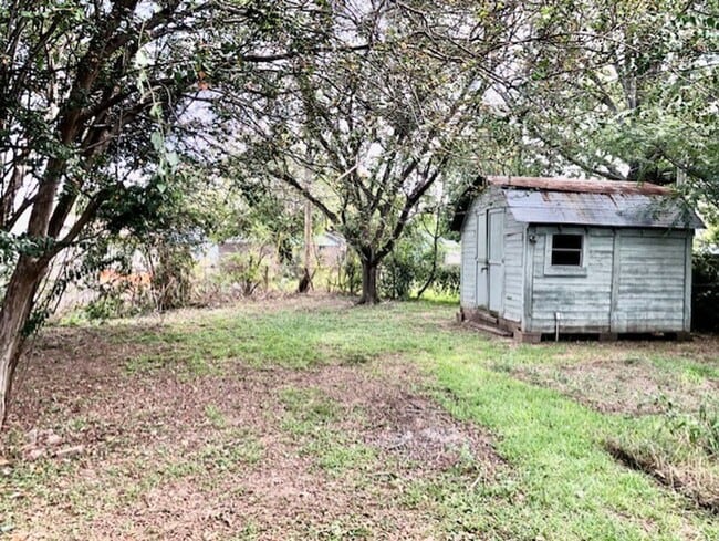 Building Photo - $500 OFF MOVE IN SPECIAL-SOUTH BOSSIER IN ...