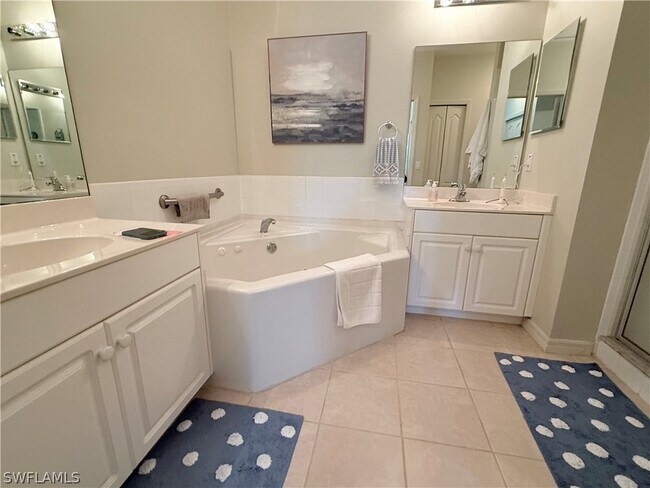 Building Photo - 3555 Laurel Greens Ln N