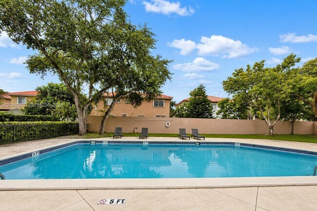 Building Photo - 11830 SW 80th St