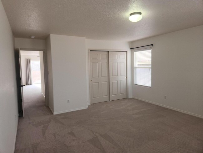 Building Photo - 1943 Busher St SE