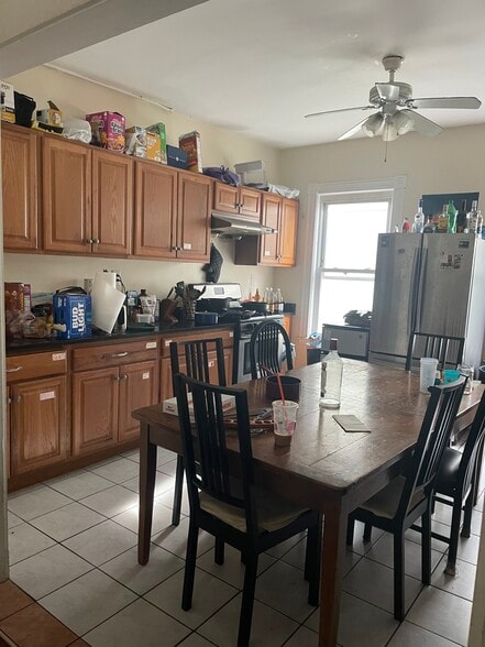 Building Photo - 1 Sachem St