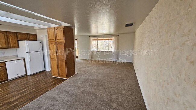 Building Photo - 8151 W Evans Ave