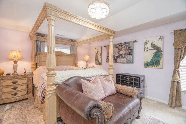 Master Bedroom w/ Tray Ceiling - 286 Traditions Cir