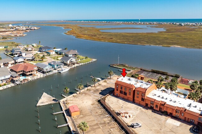 Building Photo - 411 Sailfish