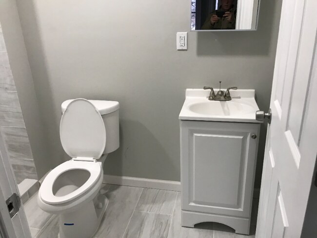 Building Photo - 21 Williams St