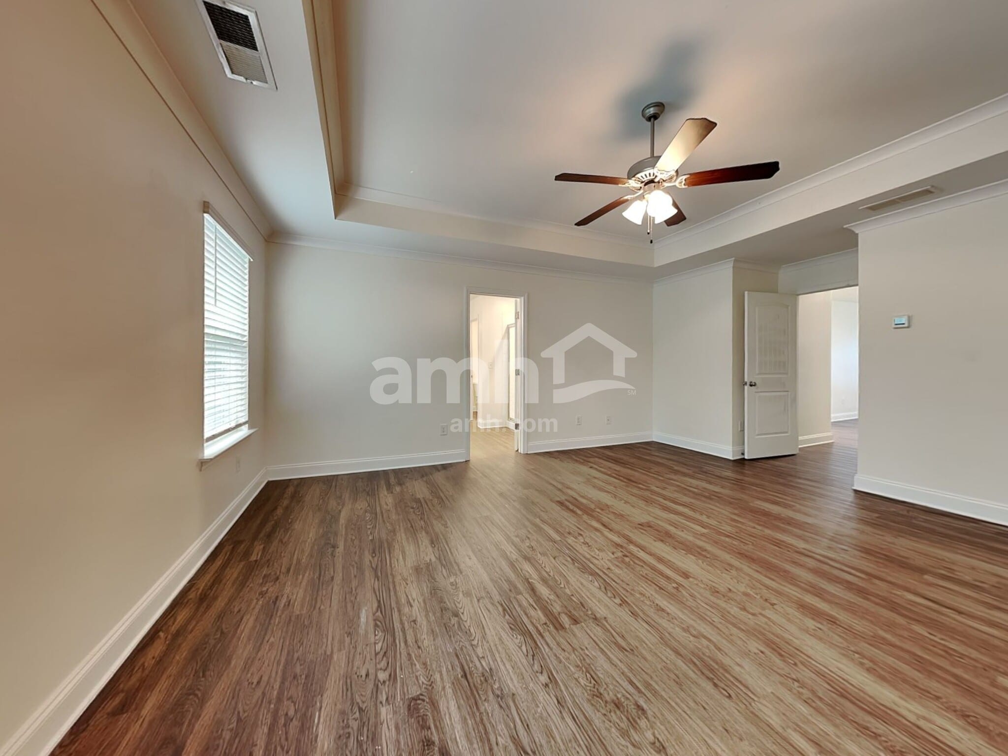 Building Photo - 1512 Weatherbrook Cir