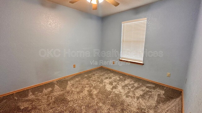 Building Photo - 17316 Valley Crst