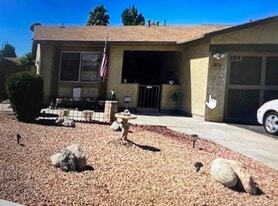 Building Photo - 1931 Nuevo St