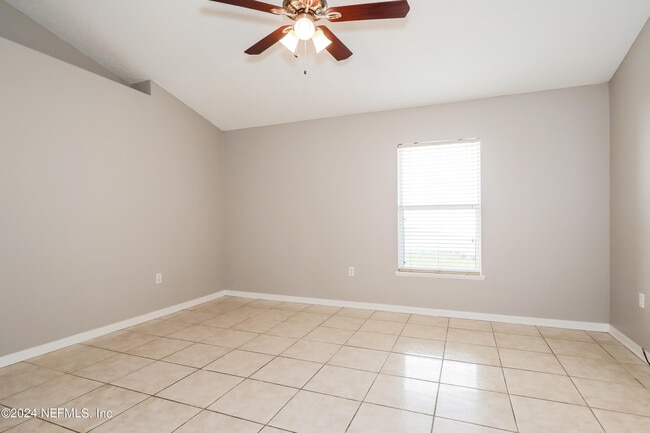 Building Photo - 9135 Shindler Crossing Dr