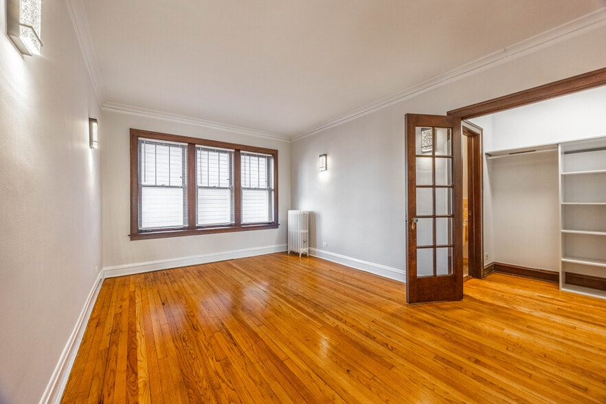 Building Photo - 3127 N Spaulding Ave