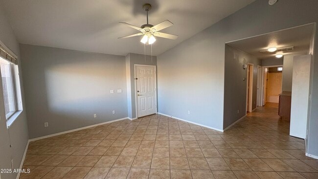 Building Photo - 9214 W Ross Ave