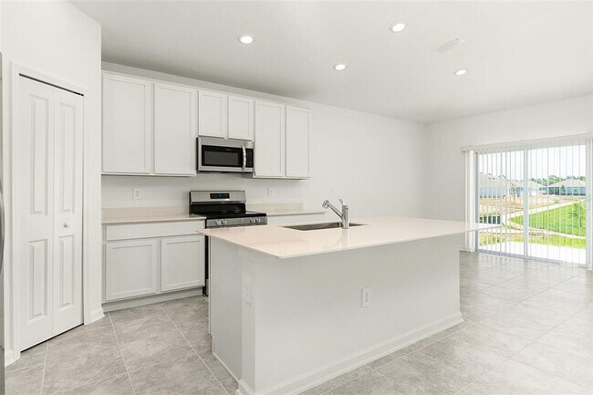 Building Photo - 4928 Worchester Dr