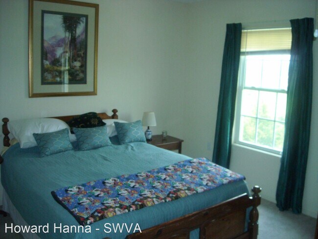 Building Photo - 3 br, 2.5 bath House - 76 Pinnacle Lane
