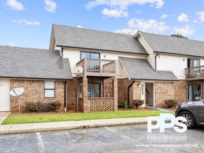 Building Photo - 1510-1512-1514 Pine Log Road