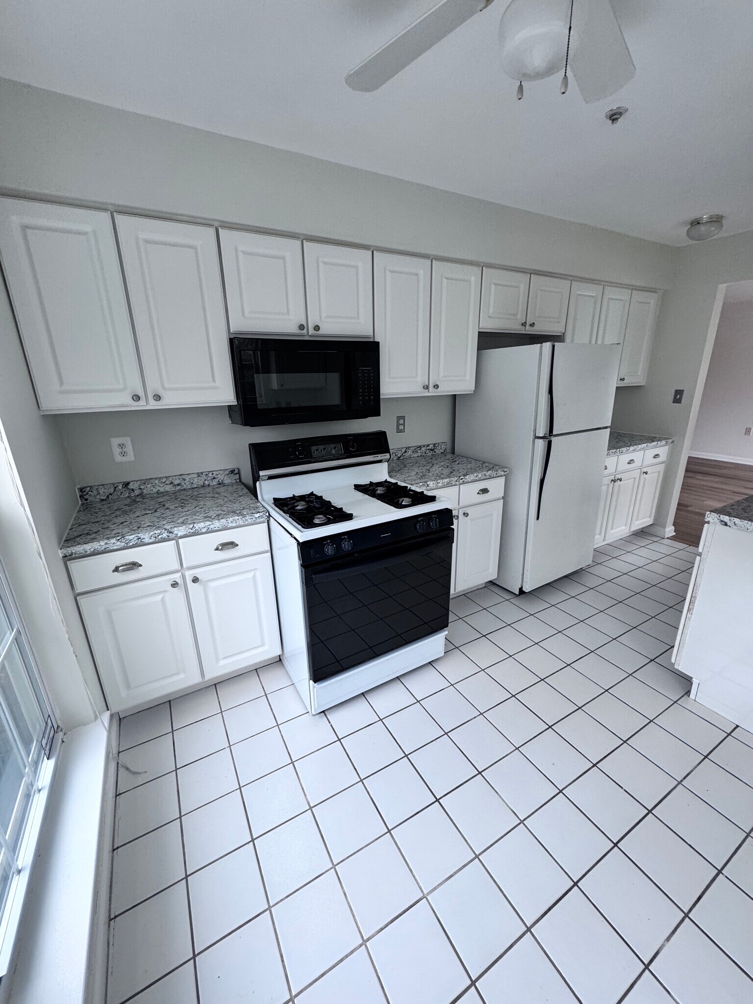 Building Photo - 7017 Toby Dr